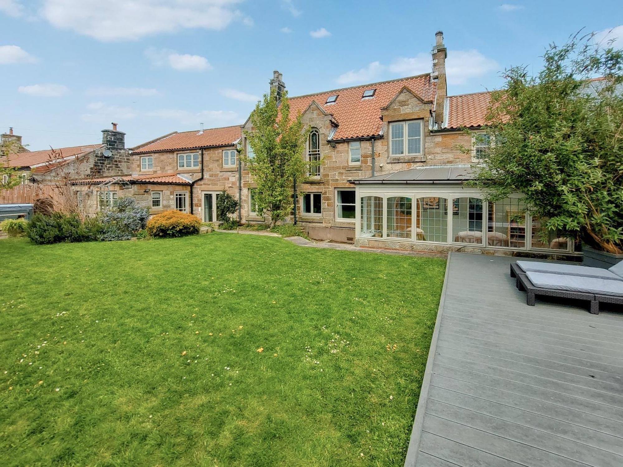 Villa Oakridge Hinderwell Exterior foto